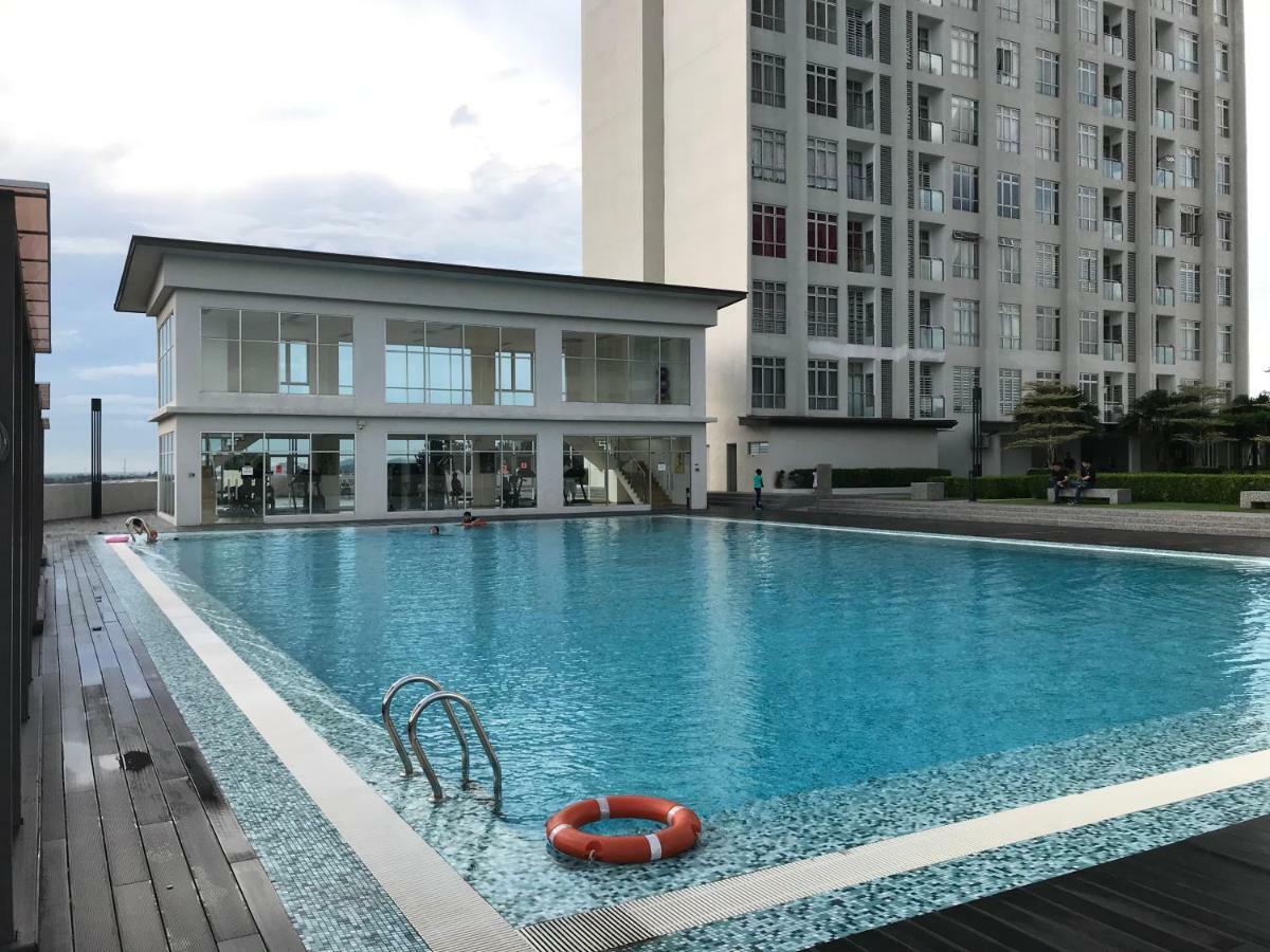 Js Homestay@Iskandar Puteri, Nusajaya Nusajaya  Buitenkant foto