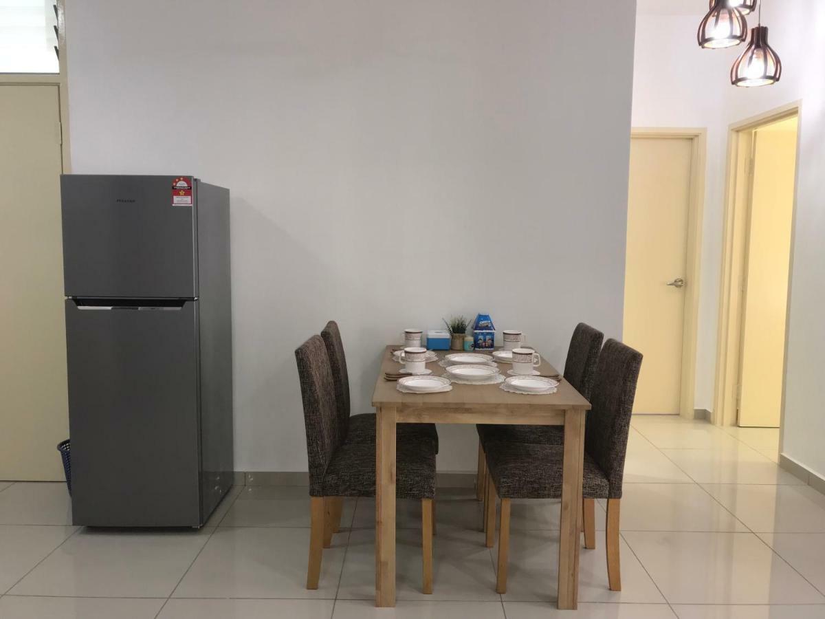 Js Homestay@Iskandar Puteri, Nusajaya Nusajaya  Buitenkant foto