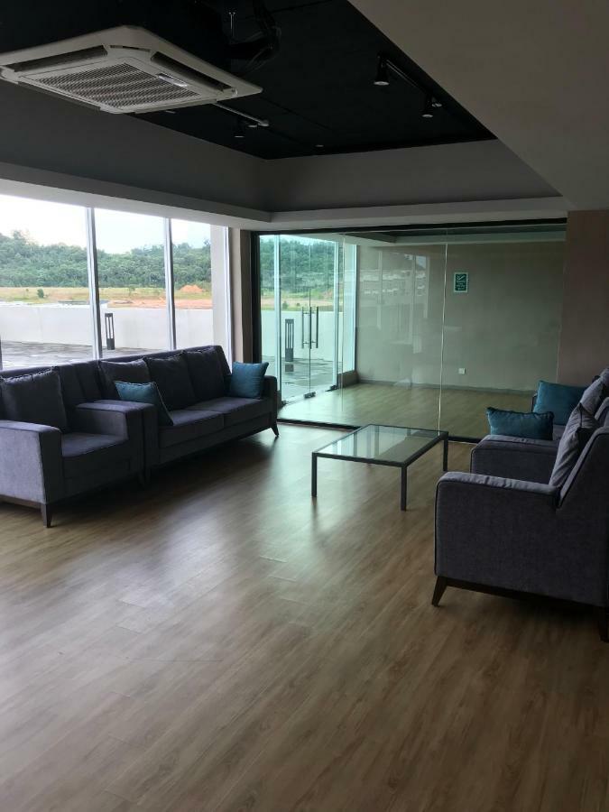Js Homestay@Iskandar Puteri, Nusajaya Nusajaya  Buitenkant foto